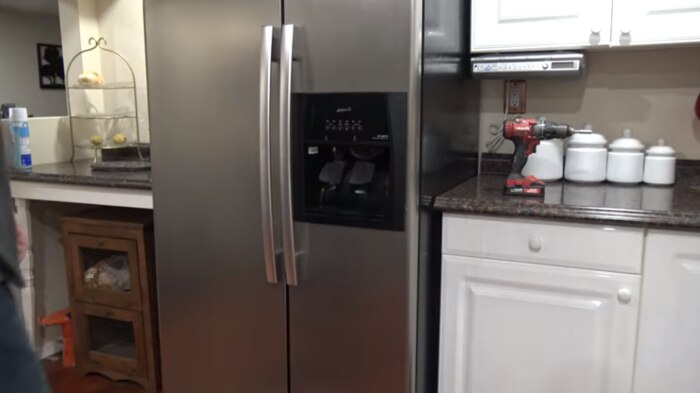 how long should a refrigerator run before shutting off